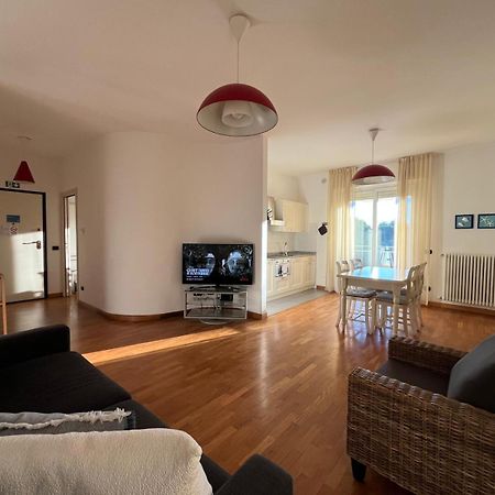 Dea Apartments Albenga Exterior photo