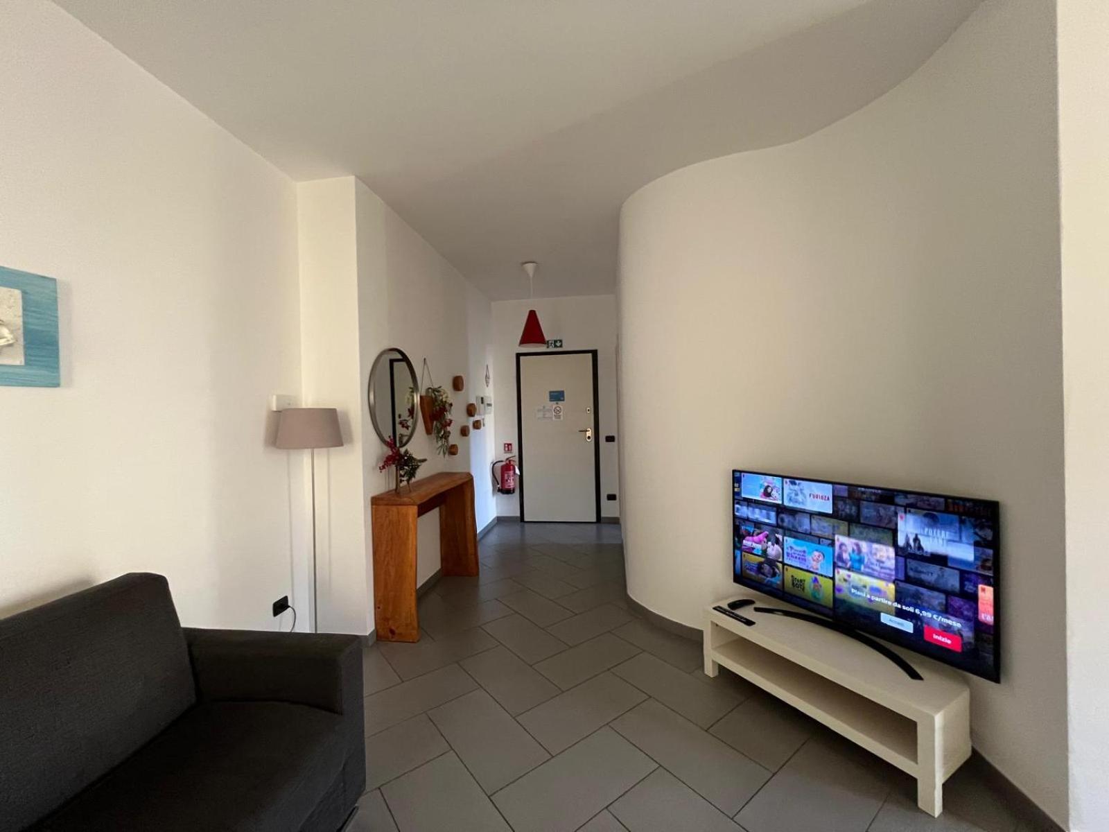 Dea Apartments Albenga Exterior photo