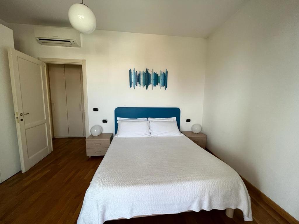Dea Apartments Albenga Exterior photo